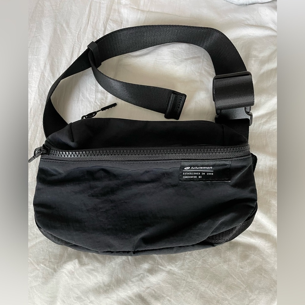 Lululemon Fanny Pack